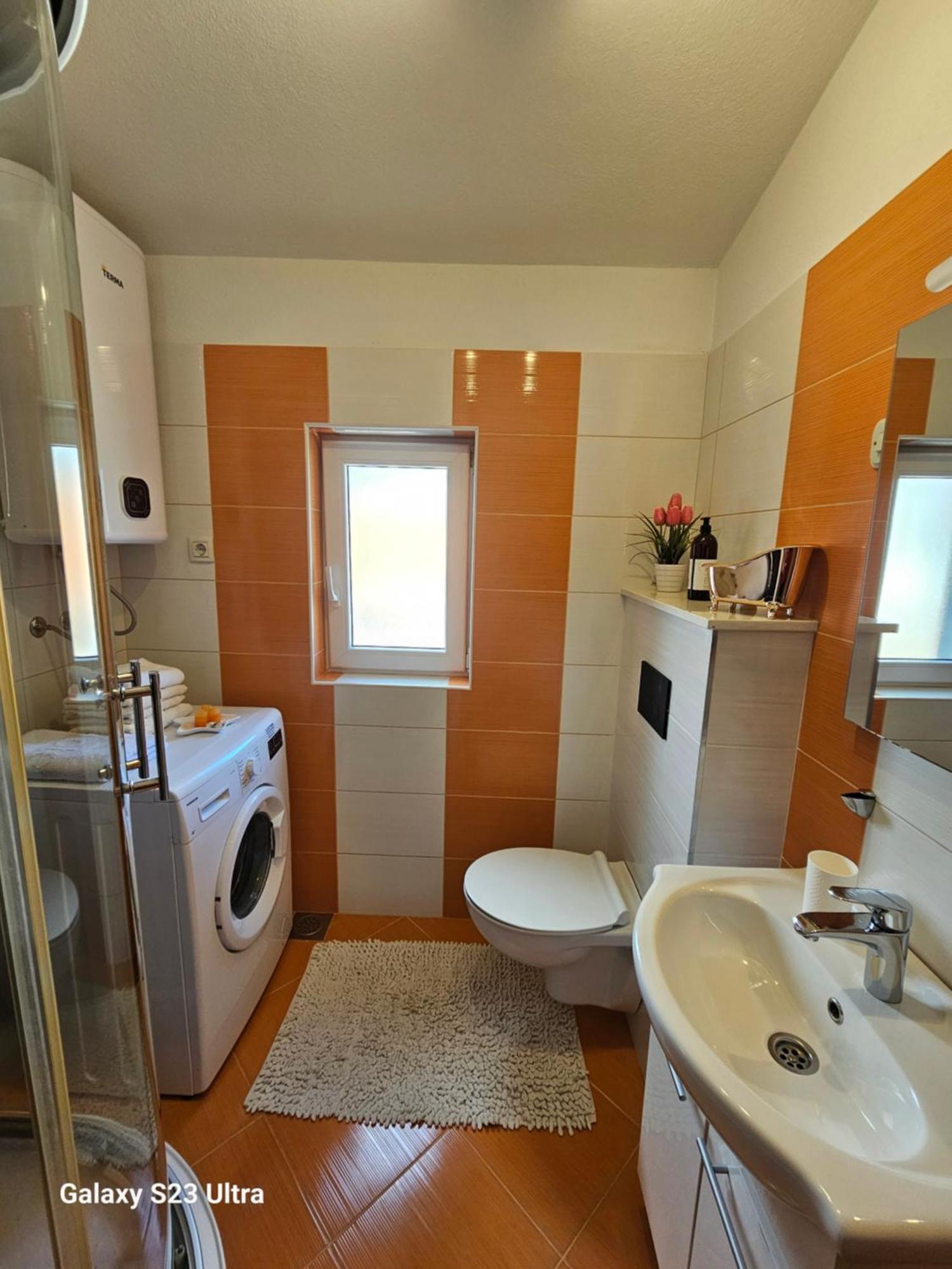Apartmani Dianna Kaštela Zewnętrze zdjęcie
