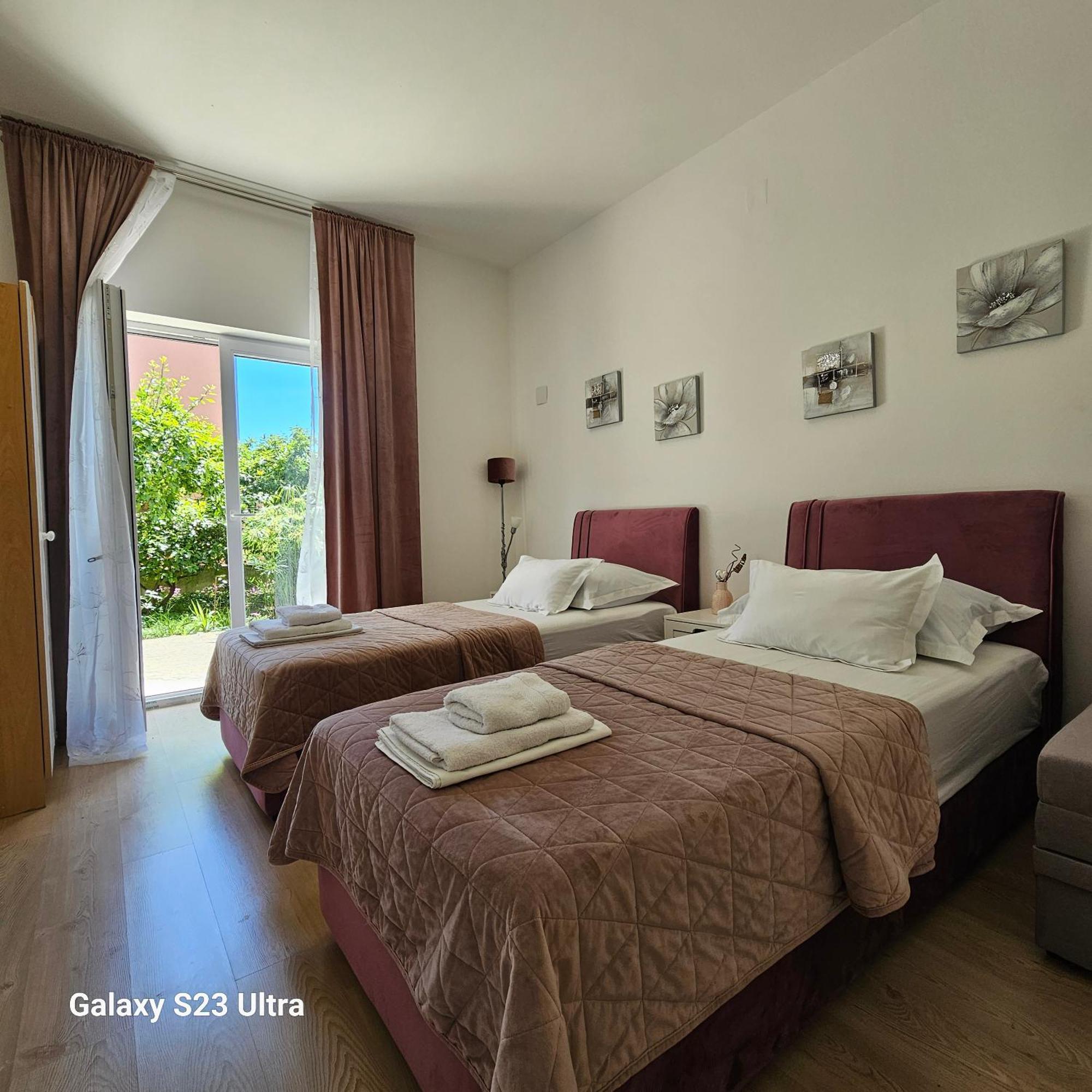 Apartmani Dianna Kaštela Zewnętrze zdjęcie