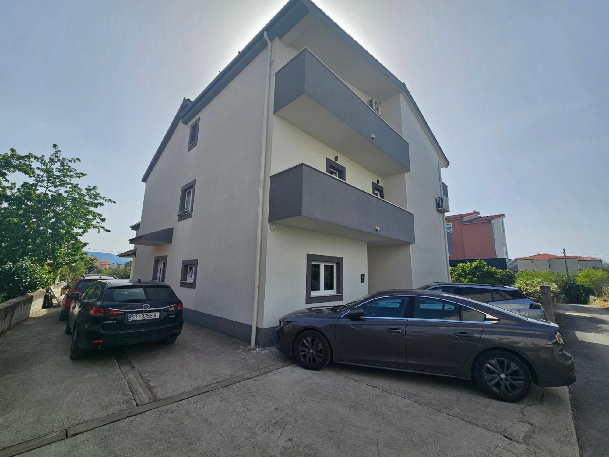 Apartmani Dianna Kaštela Zewnętrze zdjęcie
